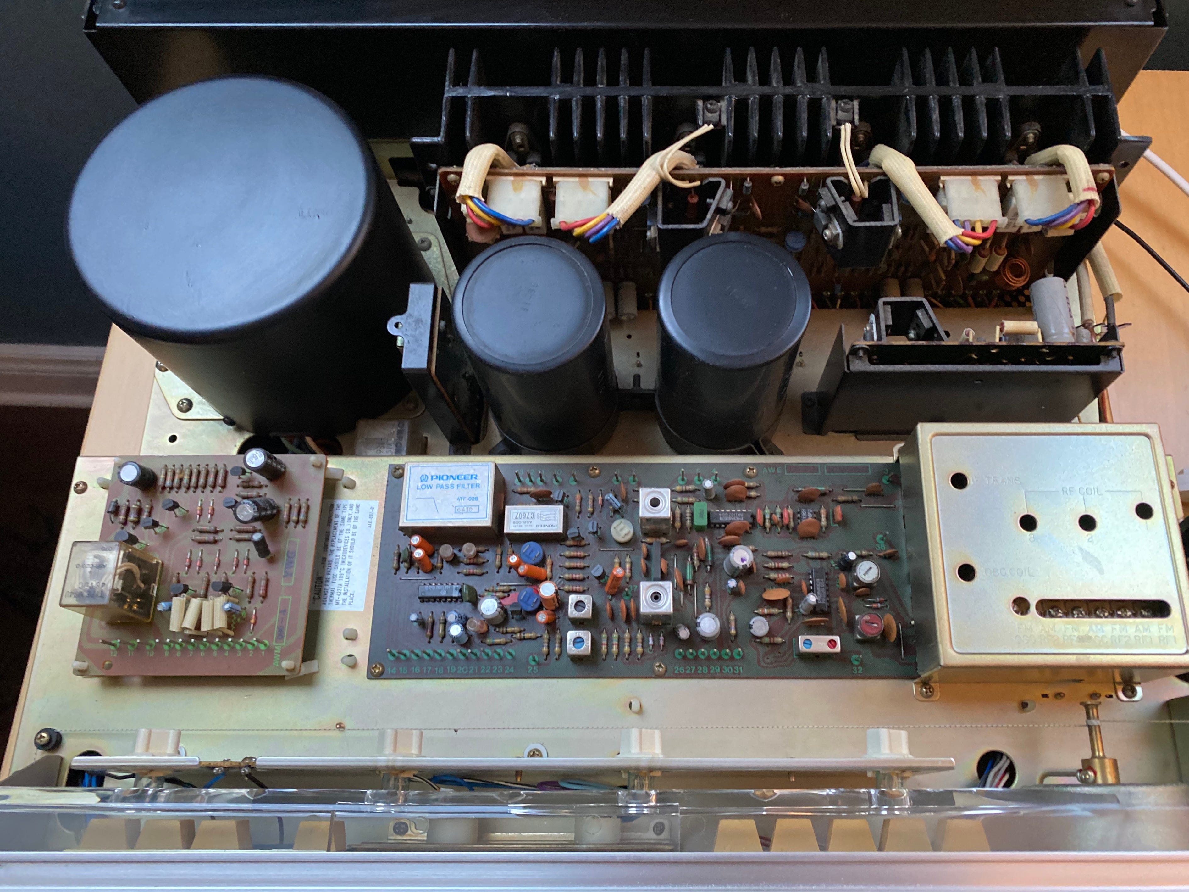 Pioneer SX-1050 Vintage Audio Review. If Apple designed a stereo receiver  in the 1970s — this would be it. | by HiFi Setup | Medium