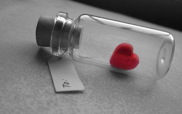 Cerpen tentang cinta pandangan pertama Cerpen tentang cinta pandangan pertama