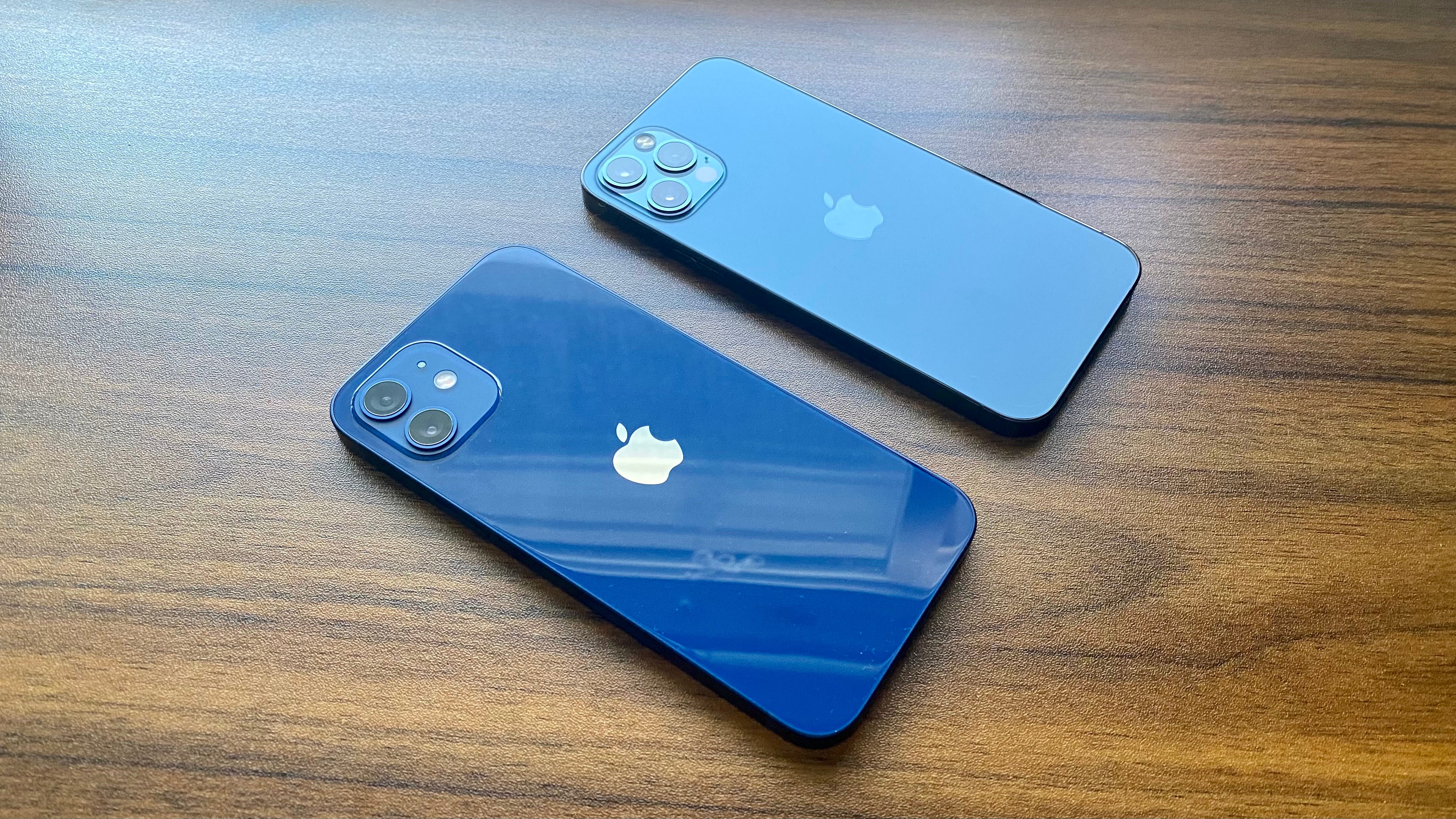 Iphone 12 Review Feeling Blue An Iphone Choice Based On Color Or By Paul Alvarez Techuisite