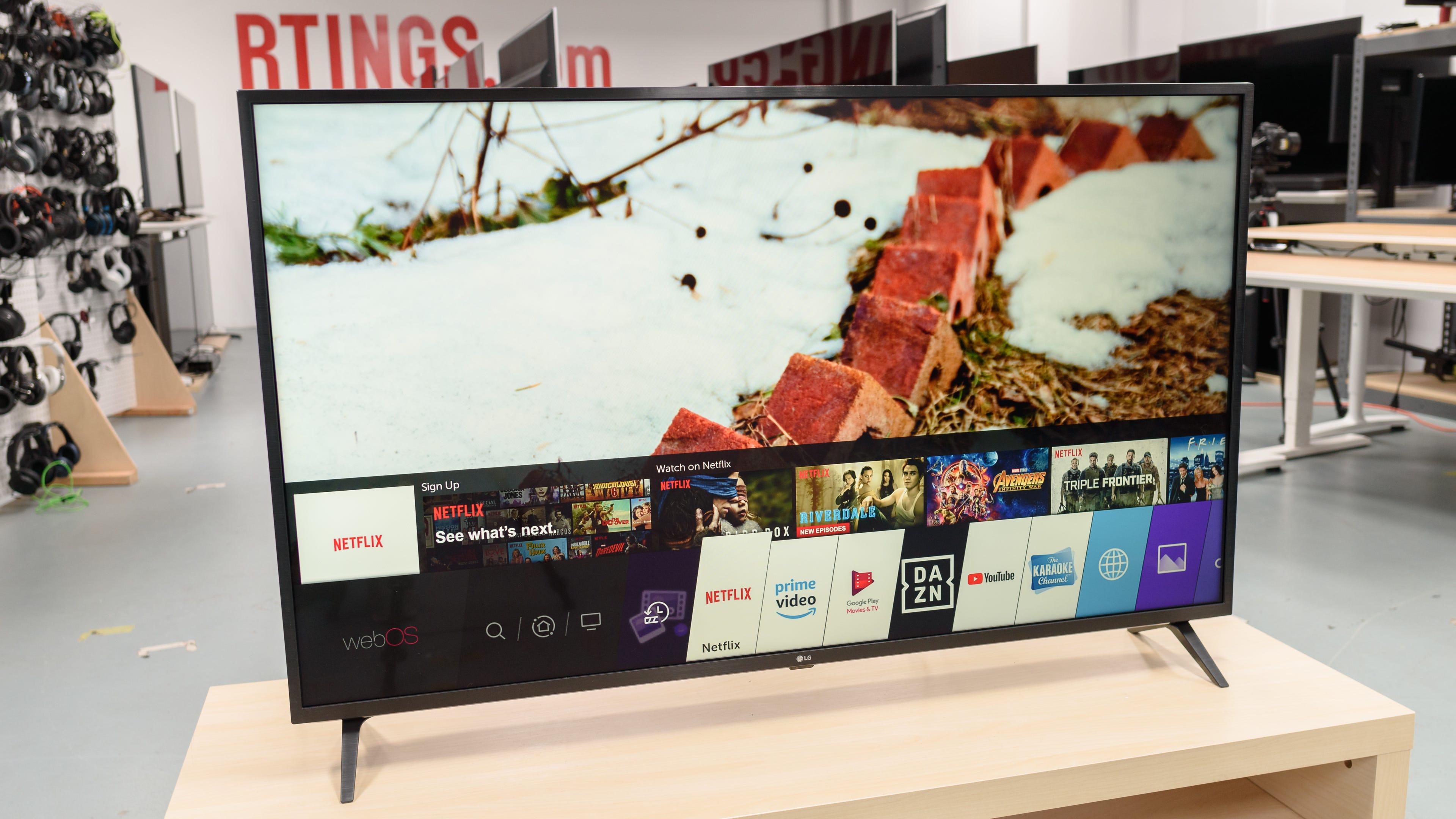 LG 55UM7300PUA Review: Best Smart TV for the price | by Techmagnet | Medium