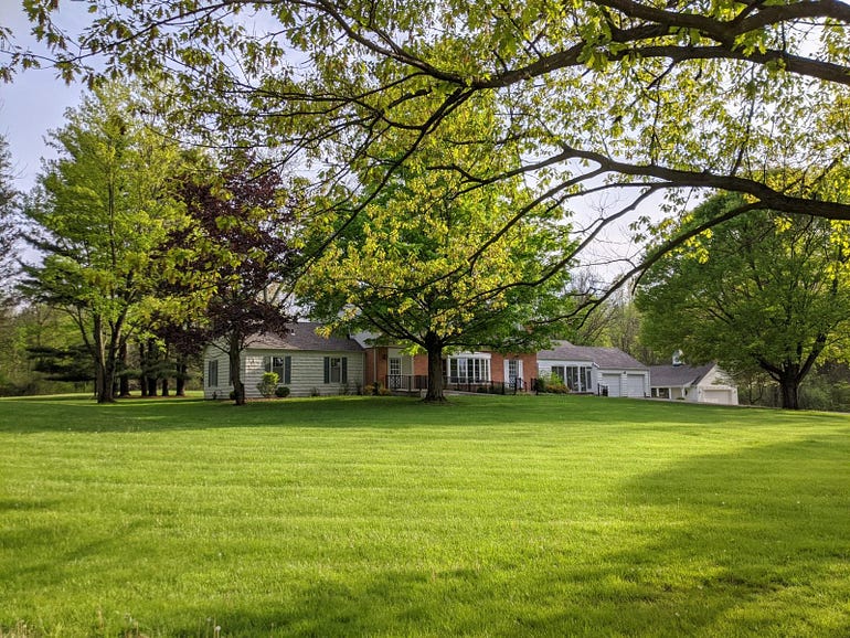  The Roos House, Culver, Indiana (May 2020, my photograph)