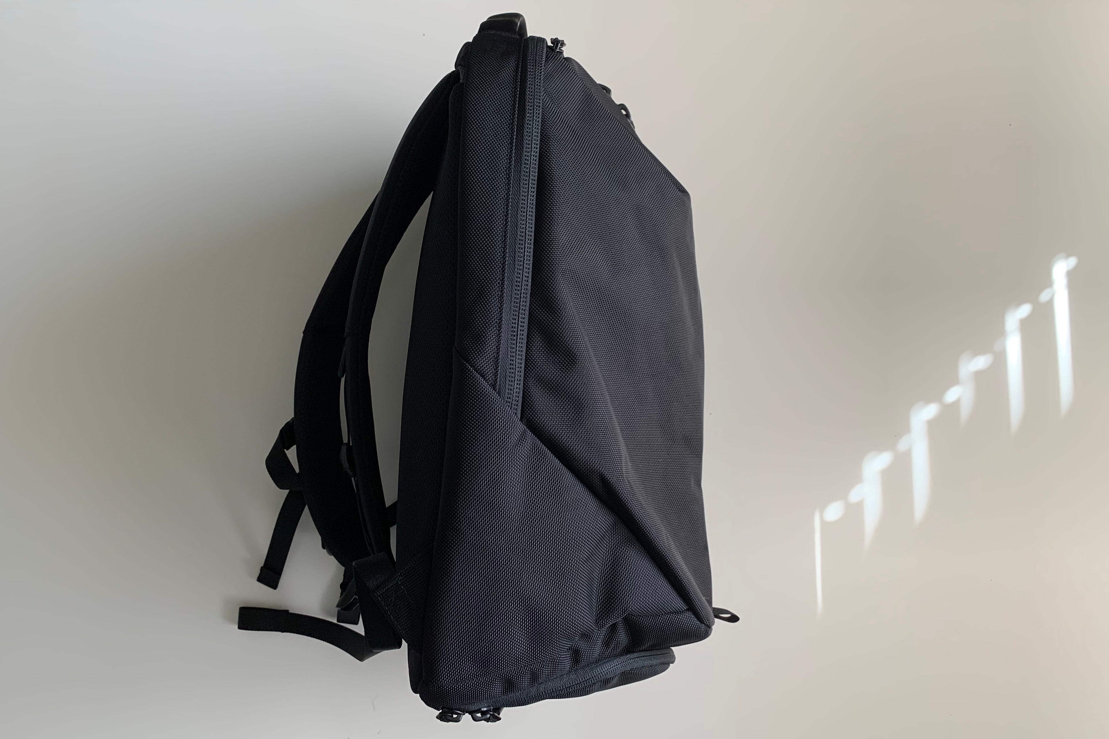 minimal tech backpack