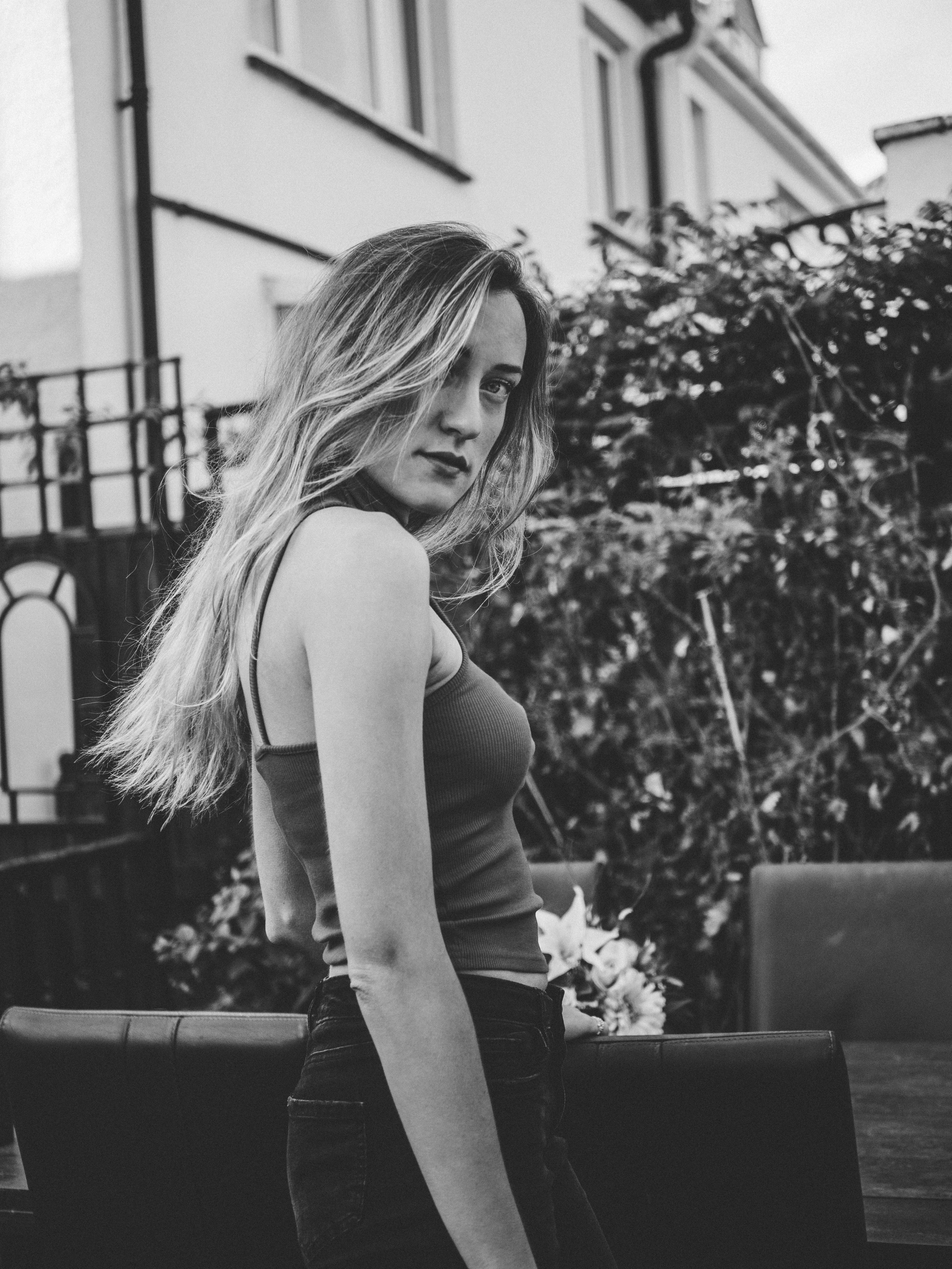 Does Size Really Matter? Tall Girl, Revisited | by Wendy Cohan | P.S. I
