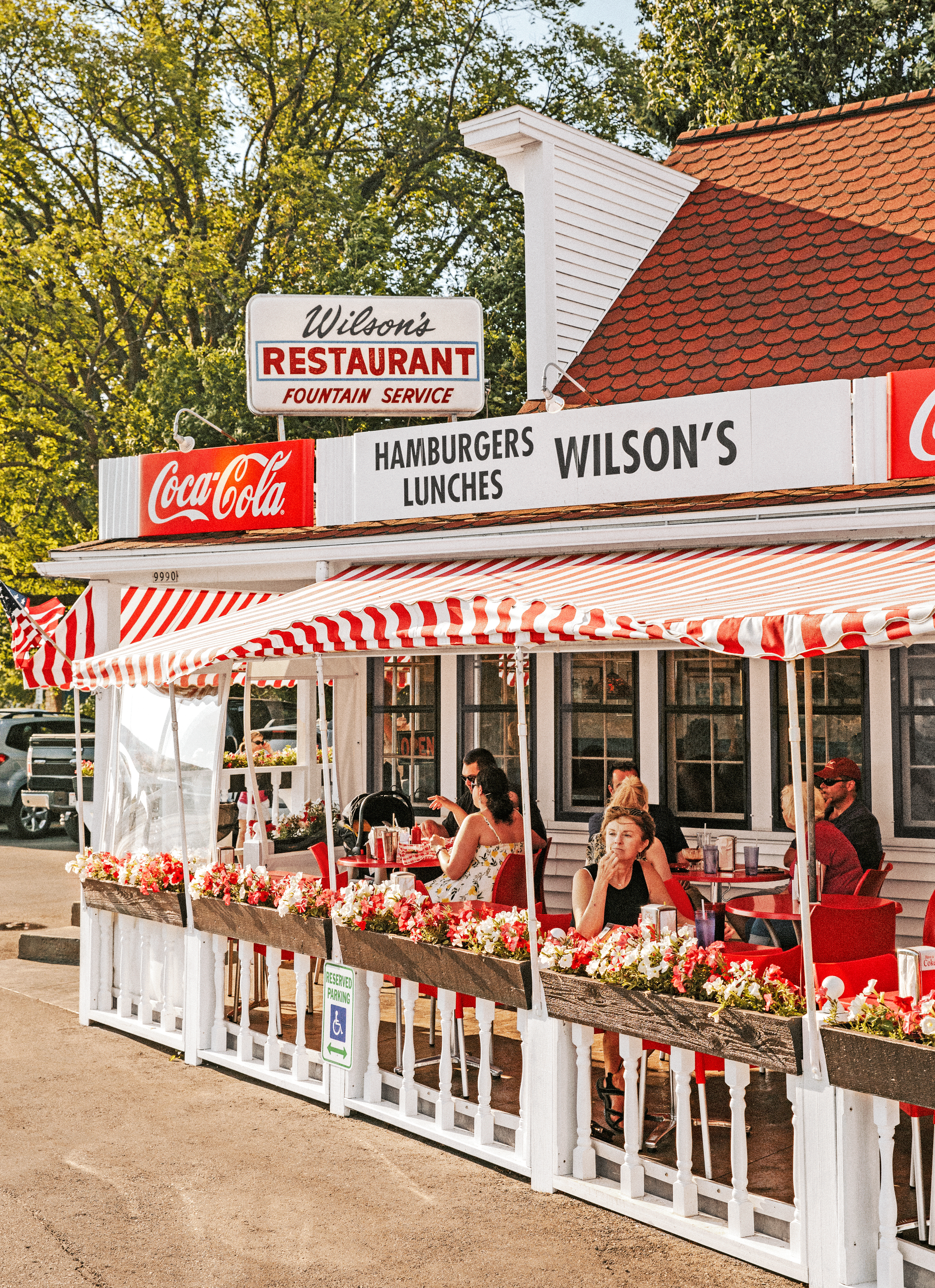 Discover Door County Airbnb Magazine Medium