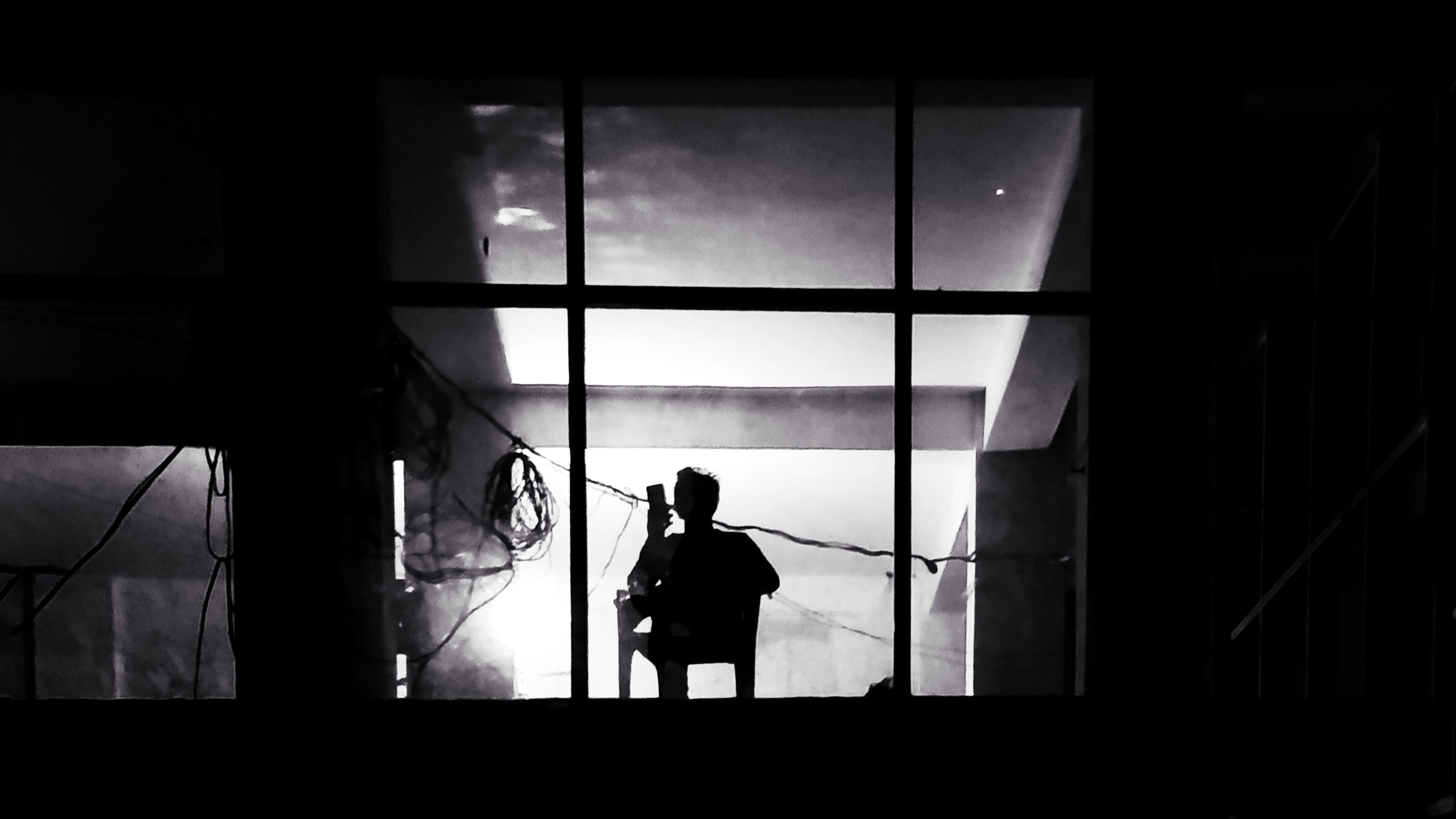Shooting Light And Shadow Photography With Smartphone By Sajeesh Radhakrishnan Pixel Stories Documenting Life Through Lens Shooting Light And Shadow Photography With Smartphone By Sajeesh Radhakrishnan Pixel Stories Documenting Life Through Lens