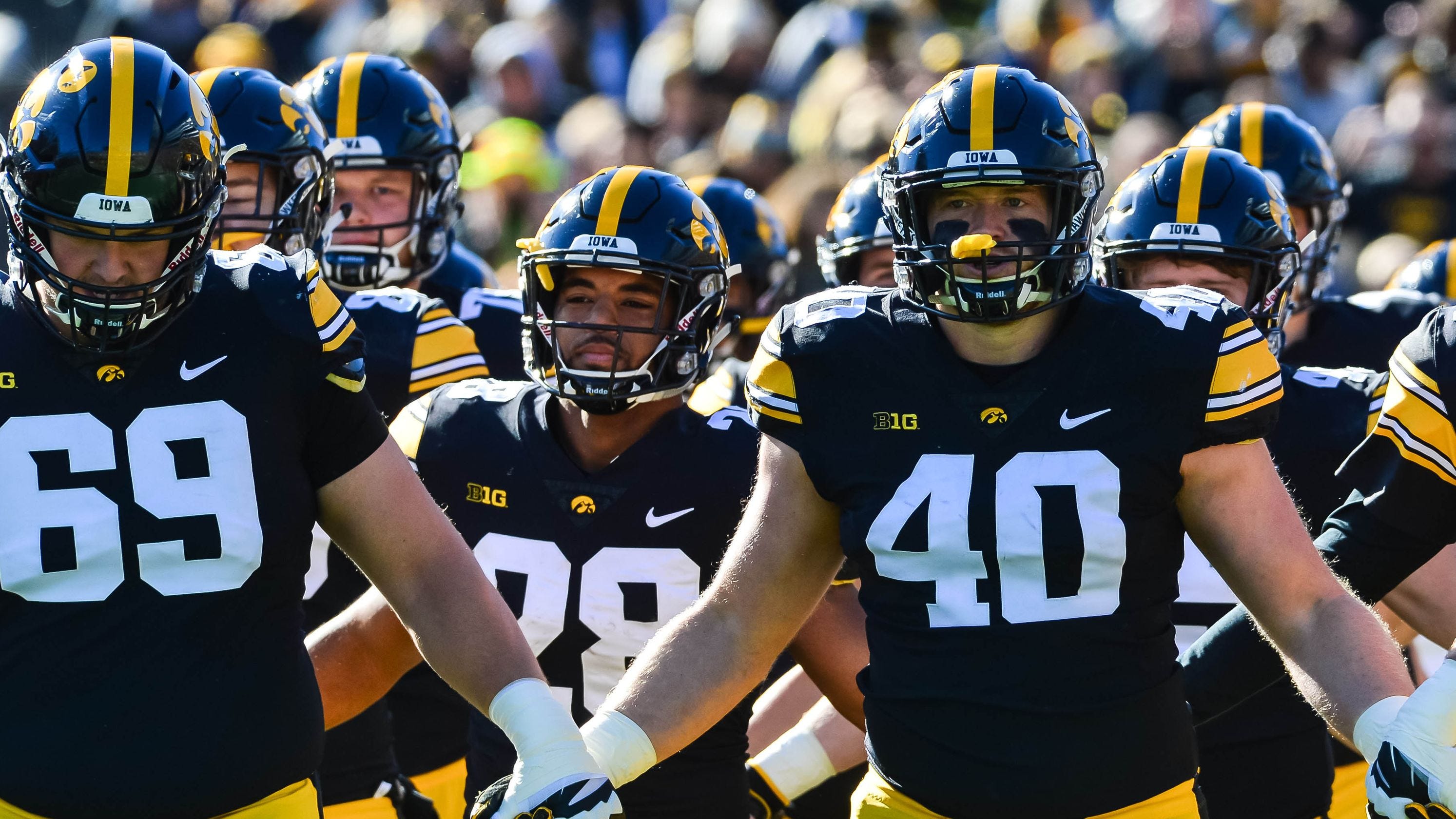 Free Ncaaf Spread Pick Iowa Hawkeyes Vs Penn State Nittany