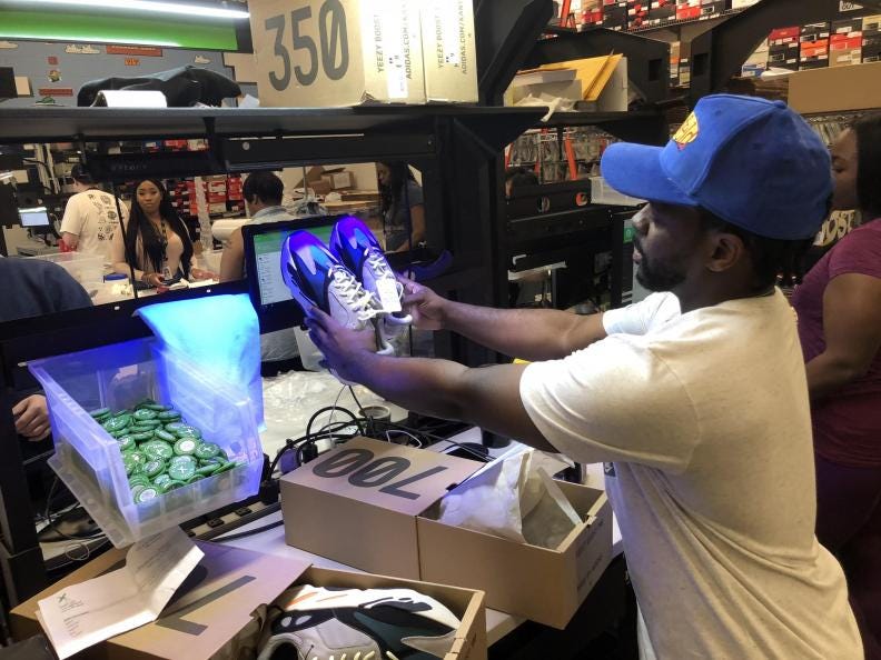 selling fake yeezys on stockx