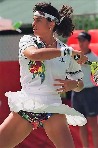 Hot tennis Gabriela Sabatini. More than 20 years have passed, as does… | by  SPORTGIS | Medium