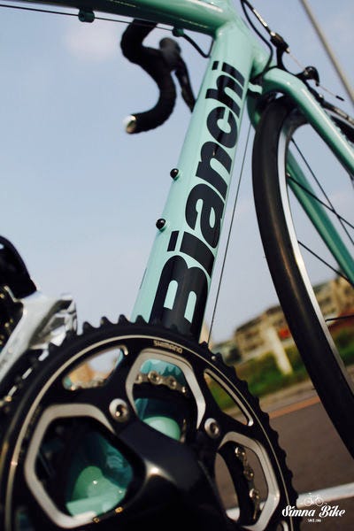 Bianchi Via Nirone 7 入門公路車介紹 Bianchi Via By Will Kuo Simnabike 官方部落格 Medium Bianchi Via Nirone 7 入門公路車介紹 Bianchi Via By Will Kuo Simnabike 官方部落格 Medium