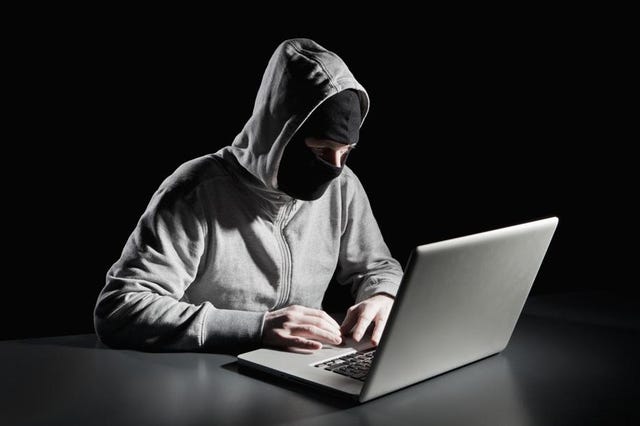 Engager un hacker en ligne