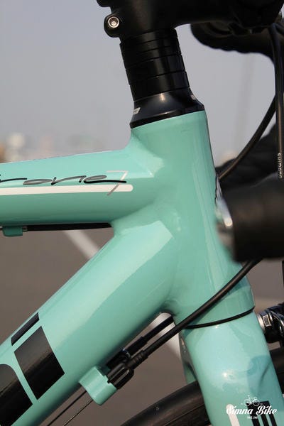 Bianchi Via Nirone 7 入門公路車介紹 Bianchi Via By Will Kuo Simnabike 官方部落格 Medium Bianchi Via Nirone 7 入門公路車介紹 Bianchi Via By Will Kuo Simnabike 官方部落格 Medium