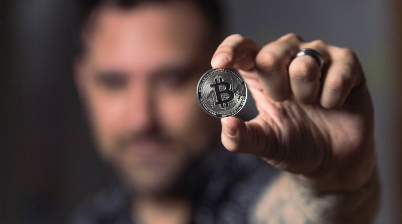Download Instant Bitcoin Loan No Verification PNG