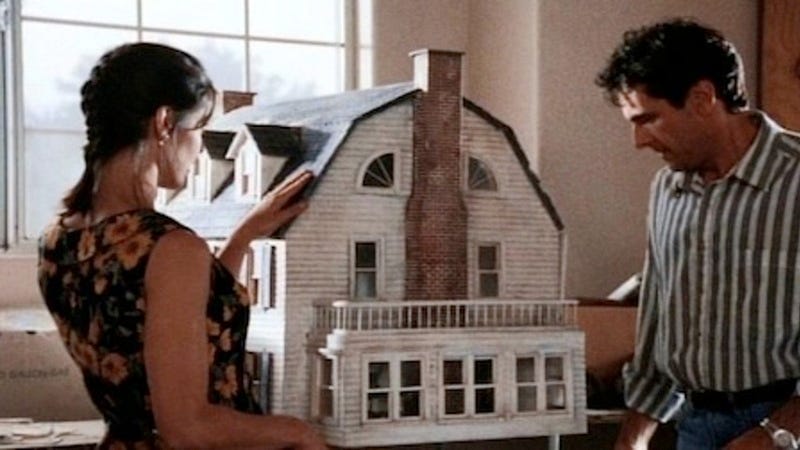 horror doll house