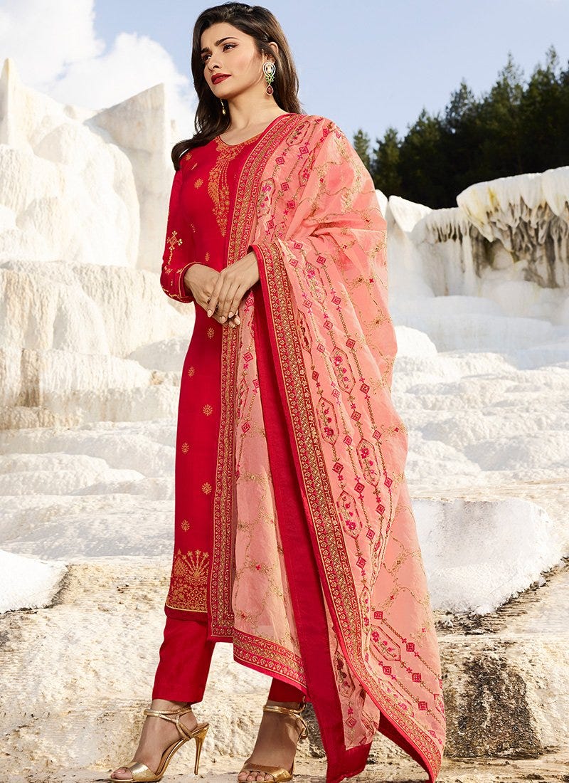 prachi dress collection