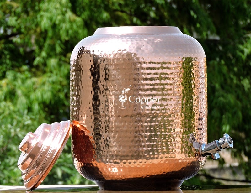 Does Drinking from a Copper Water Bottle Actually Benefit your Health