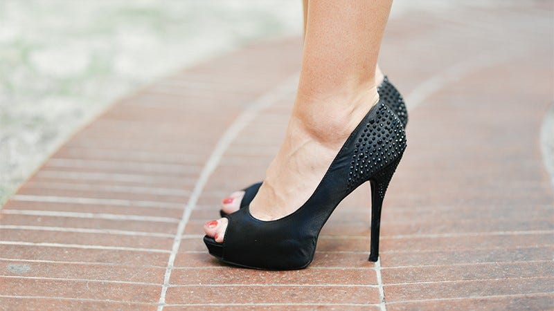 5 Women's Shoes to Make You Taller | by 