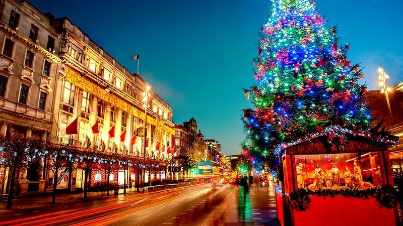 christmas-time-in-ireland-for-irish-people-who-are-mainly-by-amy-o