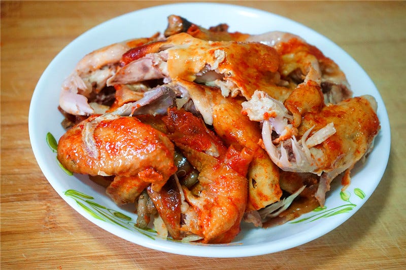 Rice cooker steamed chicken is more delicious than fried chicken by