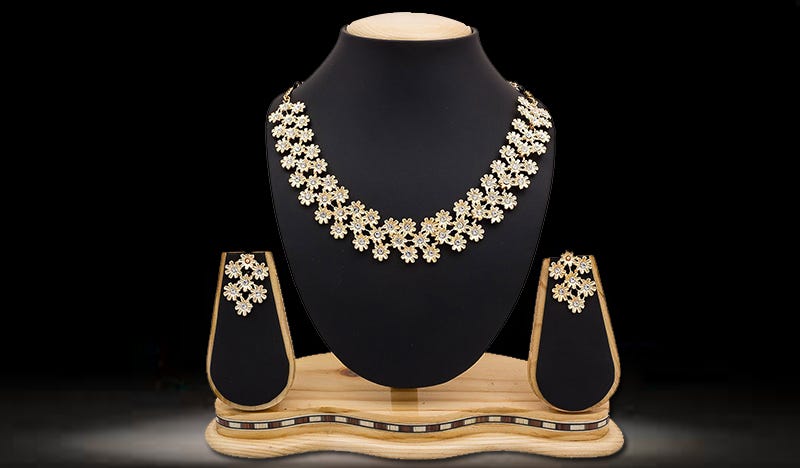 نتيجة بحث الصور عن Latest Gold Jewelry Trends