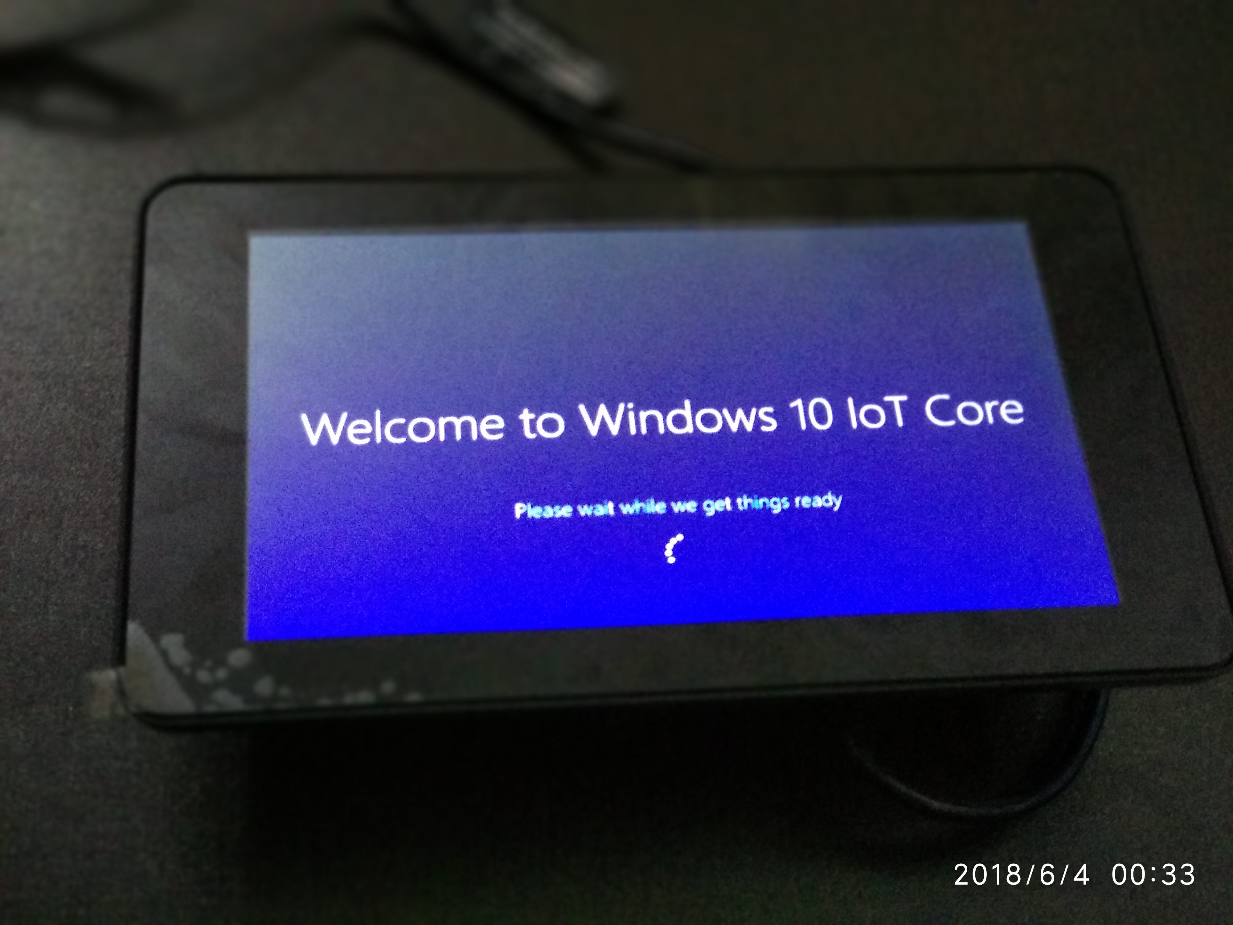 windows 10 iot core review