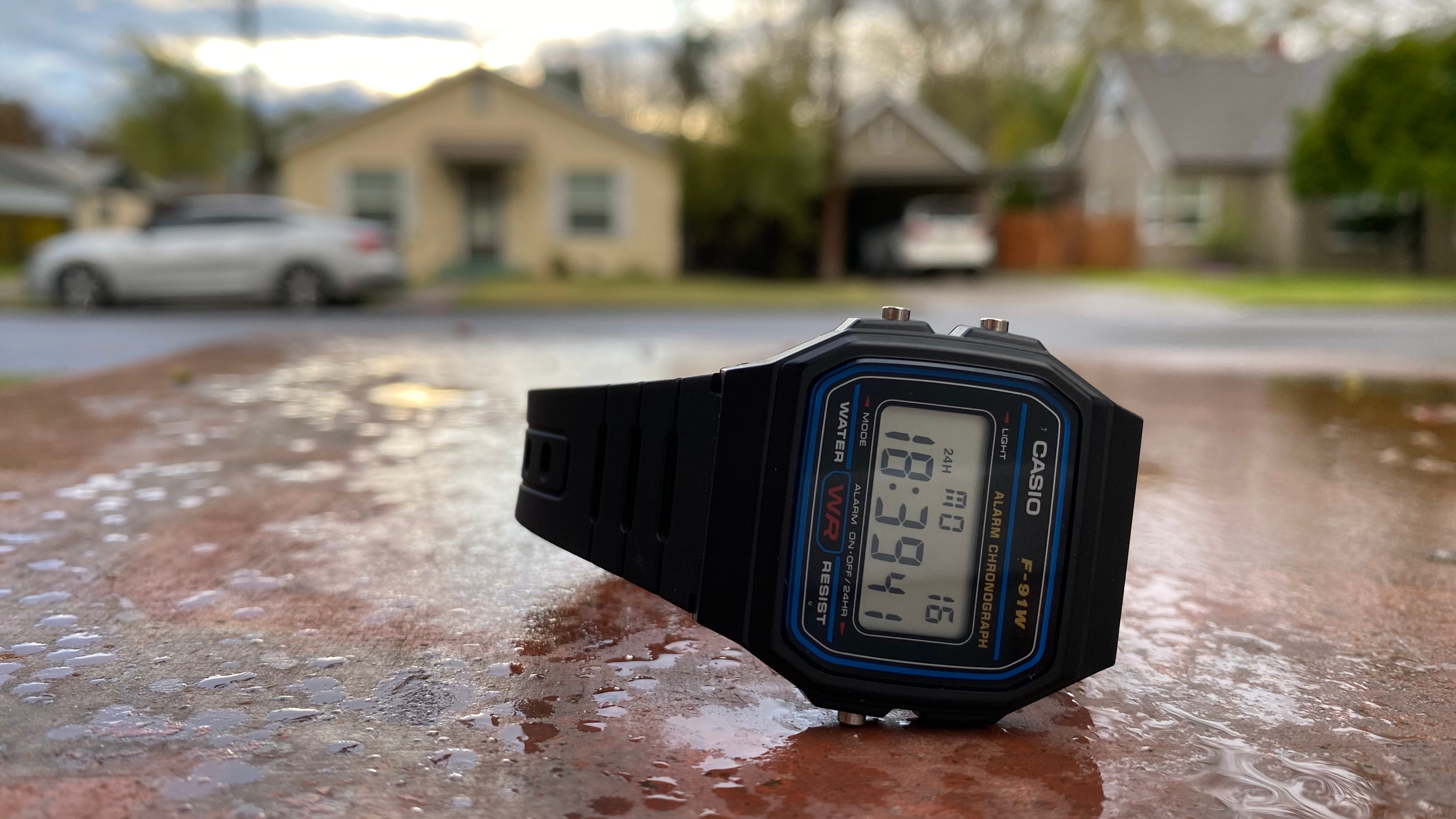 casio f91w change strap