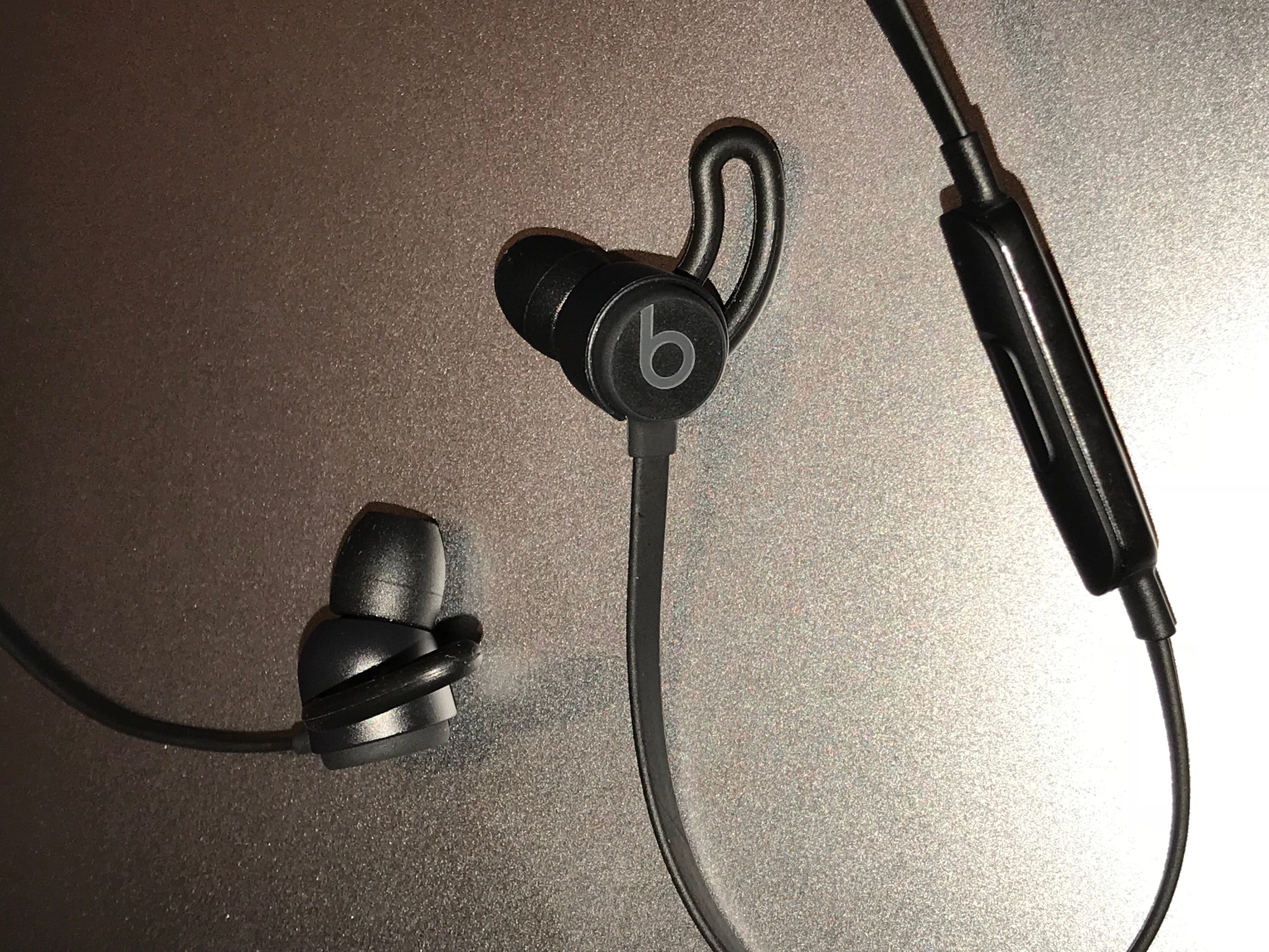 Beats X Review. Beats and Apple 