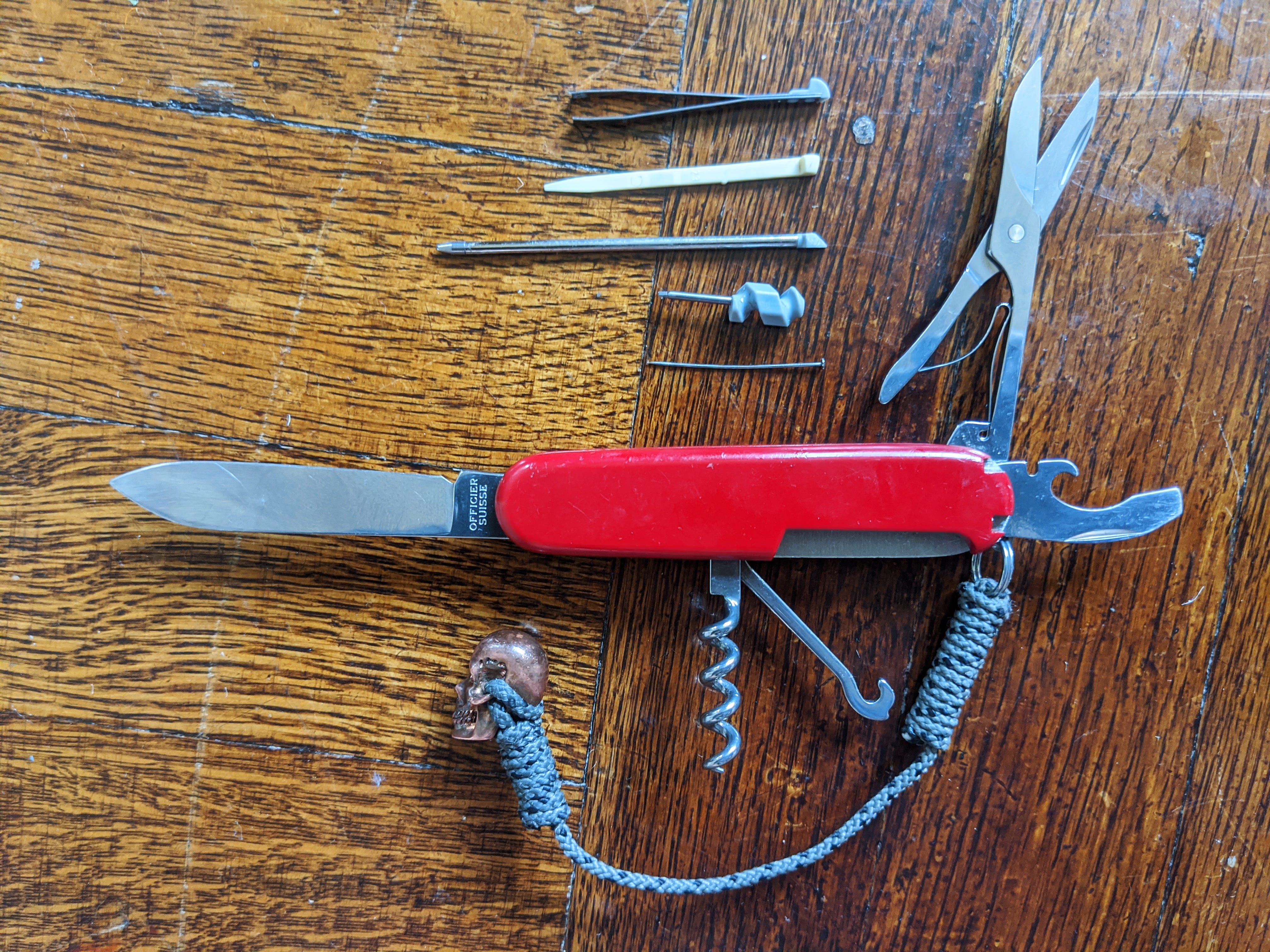 swiss army knife compact