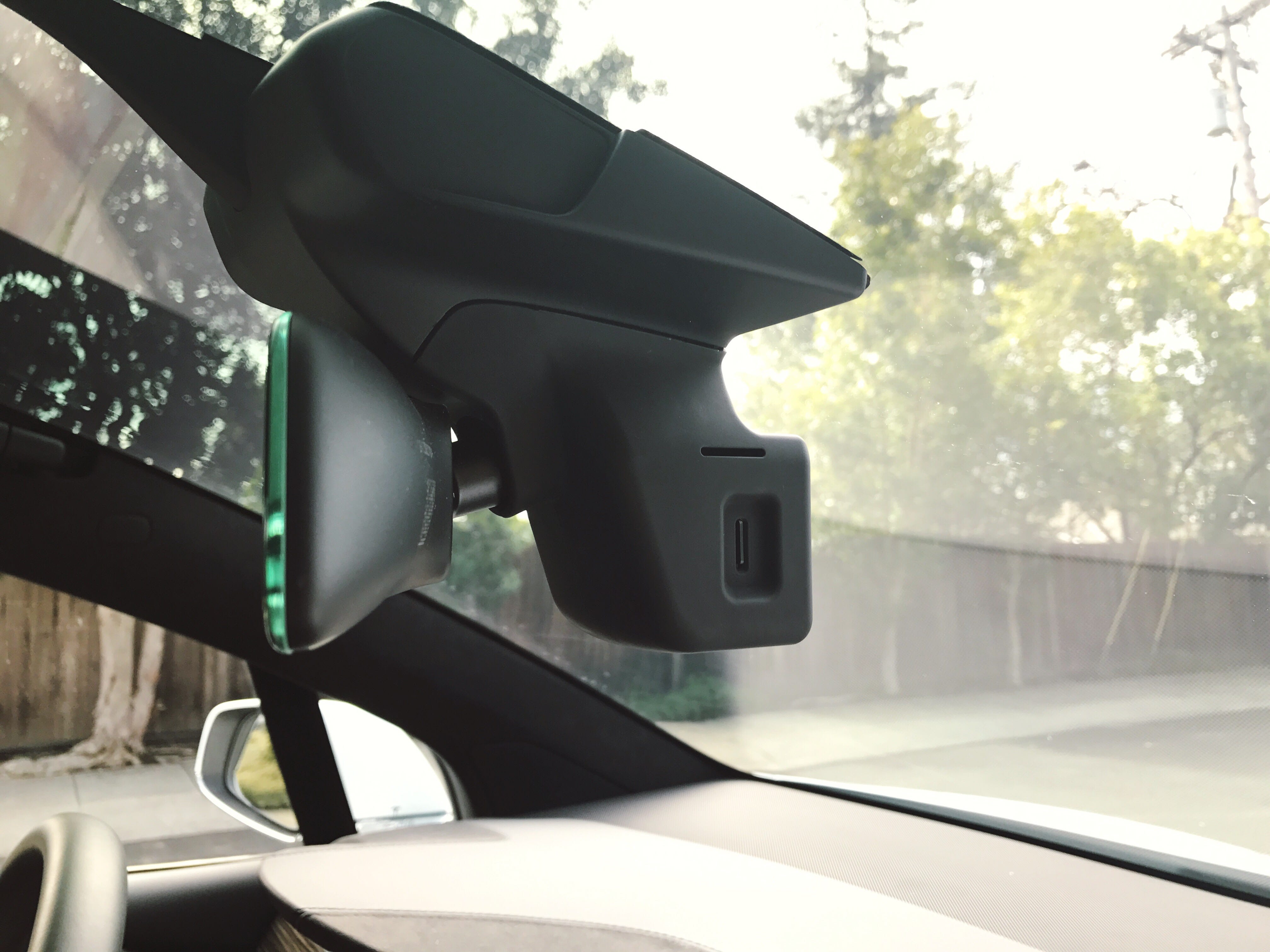 Installing the TOPFIT dashcam for Tesla Model X by Jerry Chen Medium