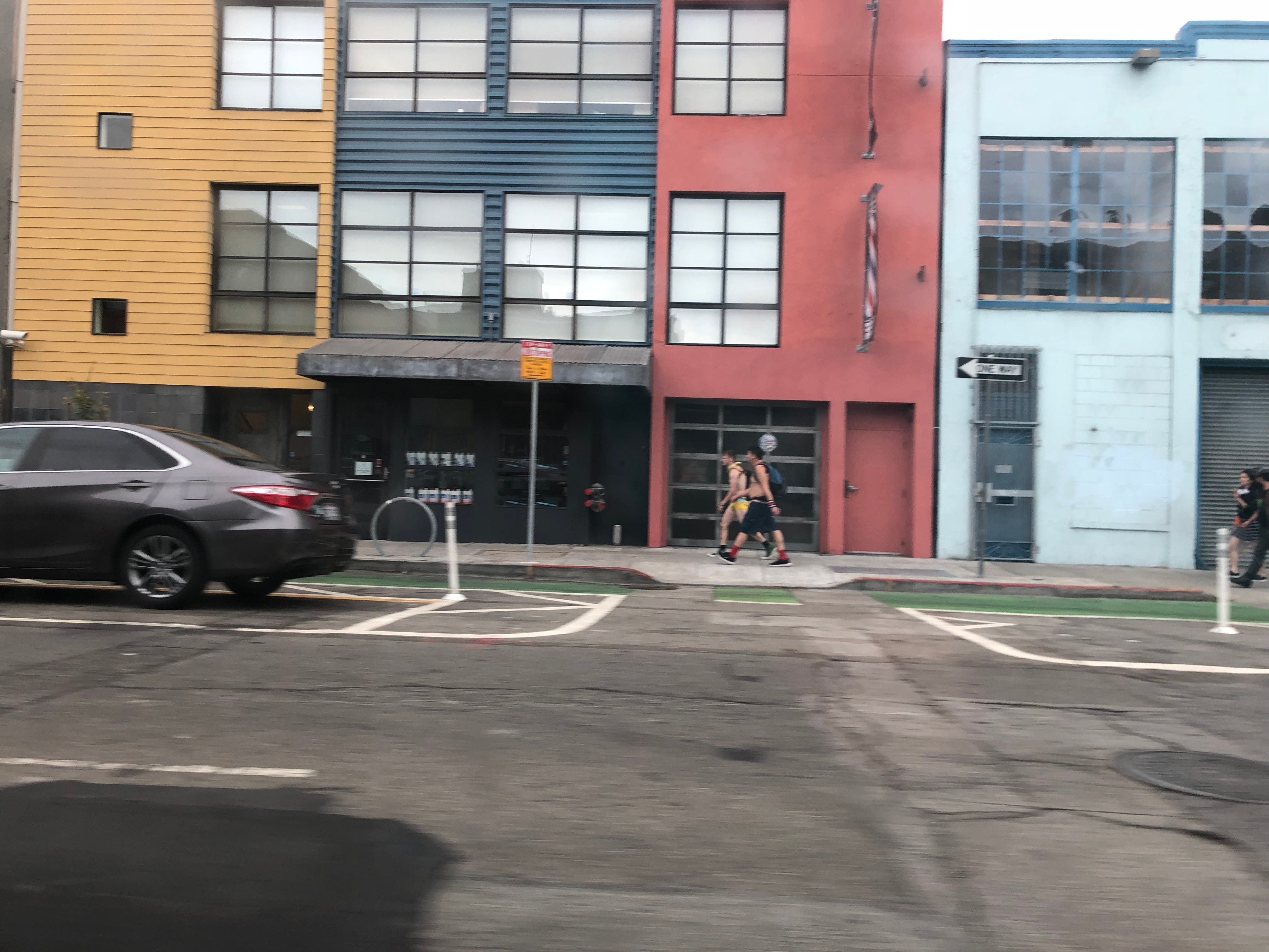 サンフランシスコ 戦いの日々 こんにちはyoshuaです サンフランシスコに来て約3週間が過ぎようとしている By Yoshua Kishi Medium