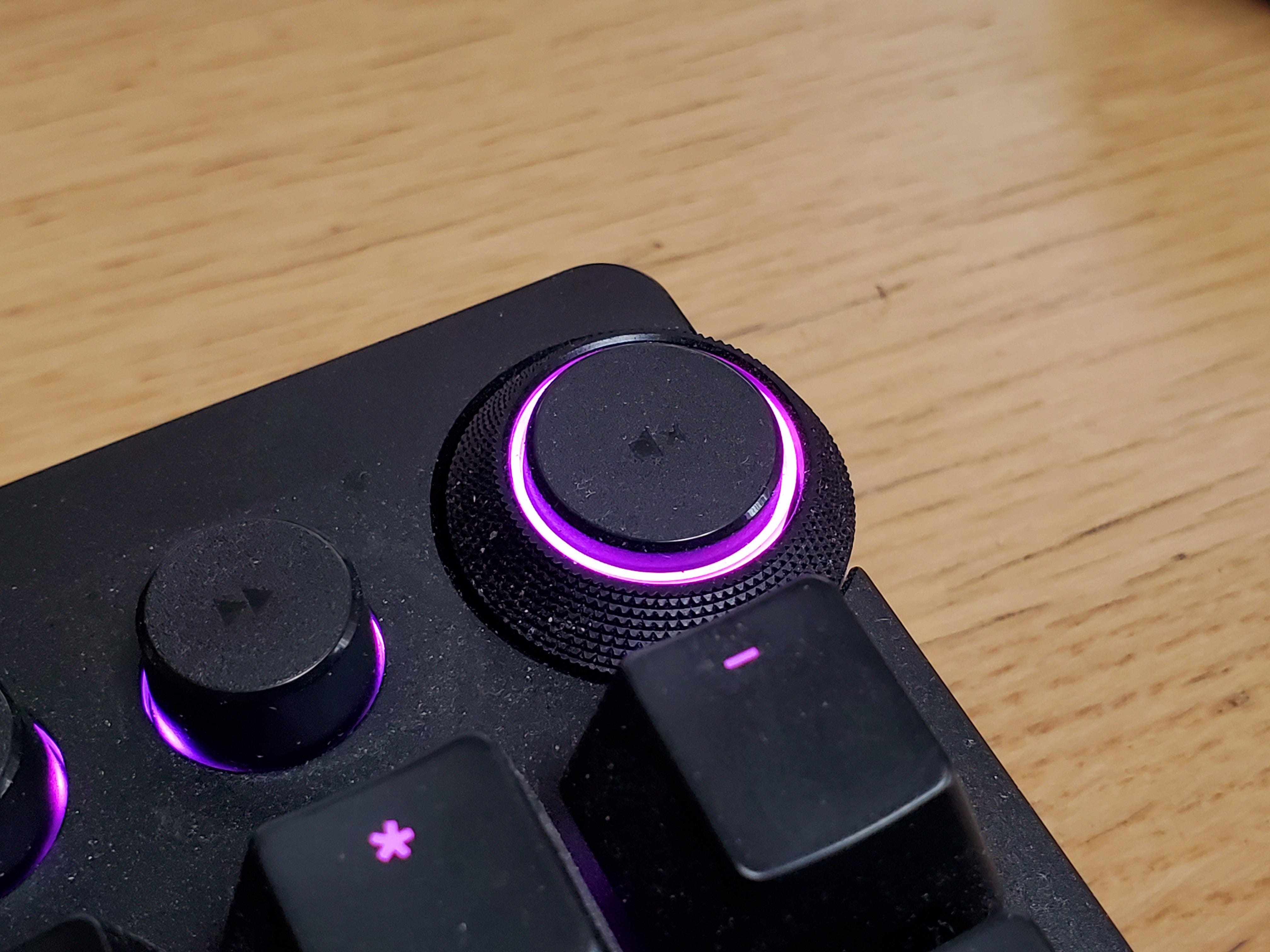 オーディオシステムを一新したい病春 デジタルアンプ編 自分で自分の音量のツマミをまわせ Fostex Apd購入 By いしたにまさき シン みたいもん