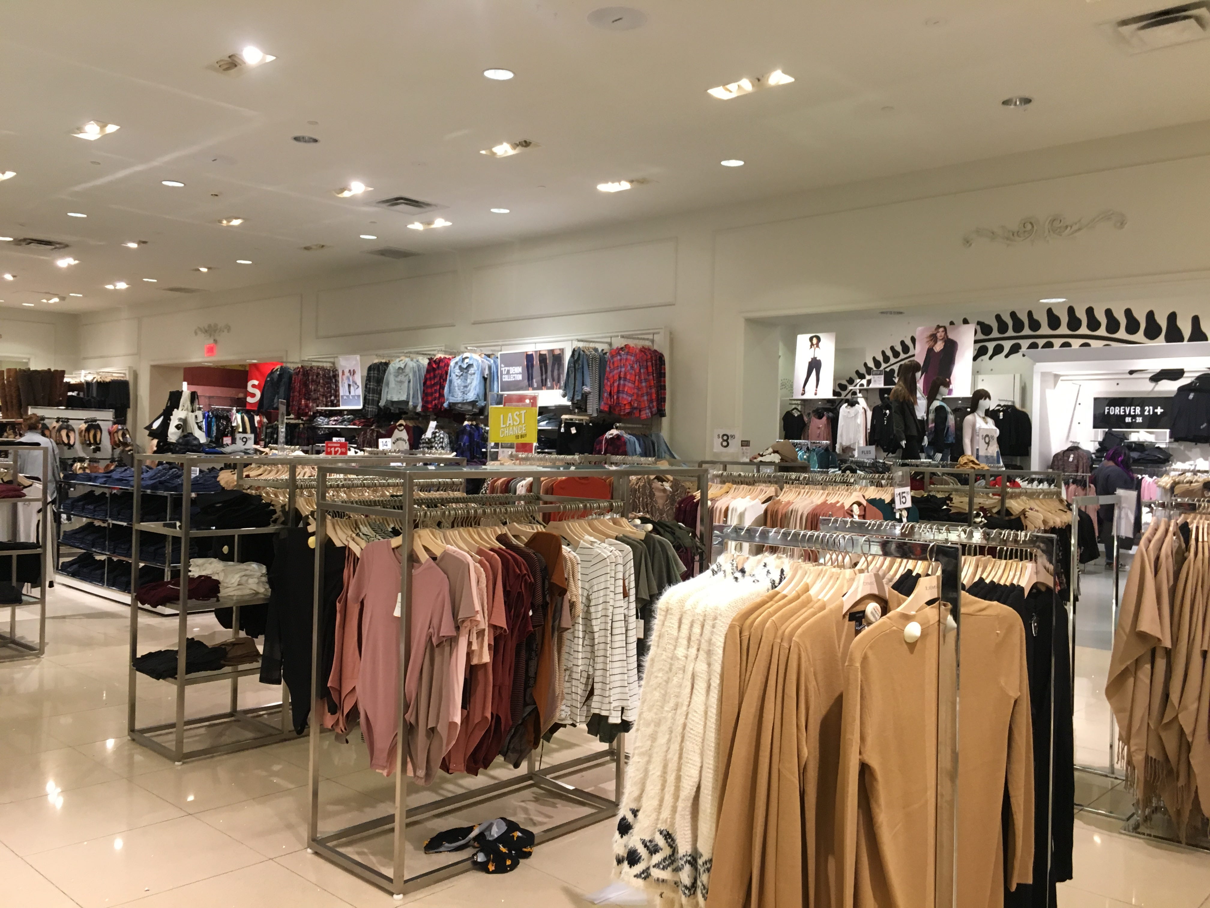 A Look into Black Friday, Plus a Guide to Spending the Day at the