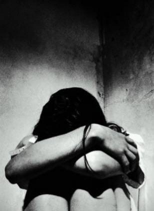 430+ Gambar Hantu Perempuan Menangis Gratis Terbaru