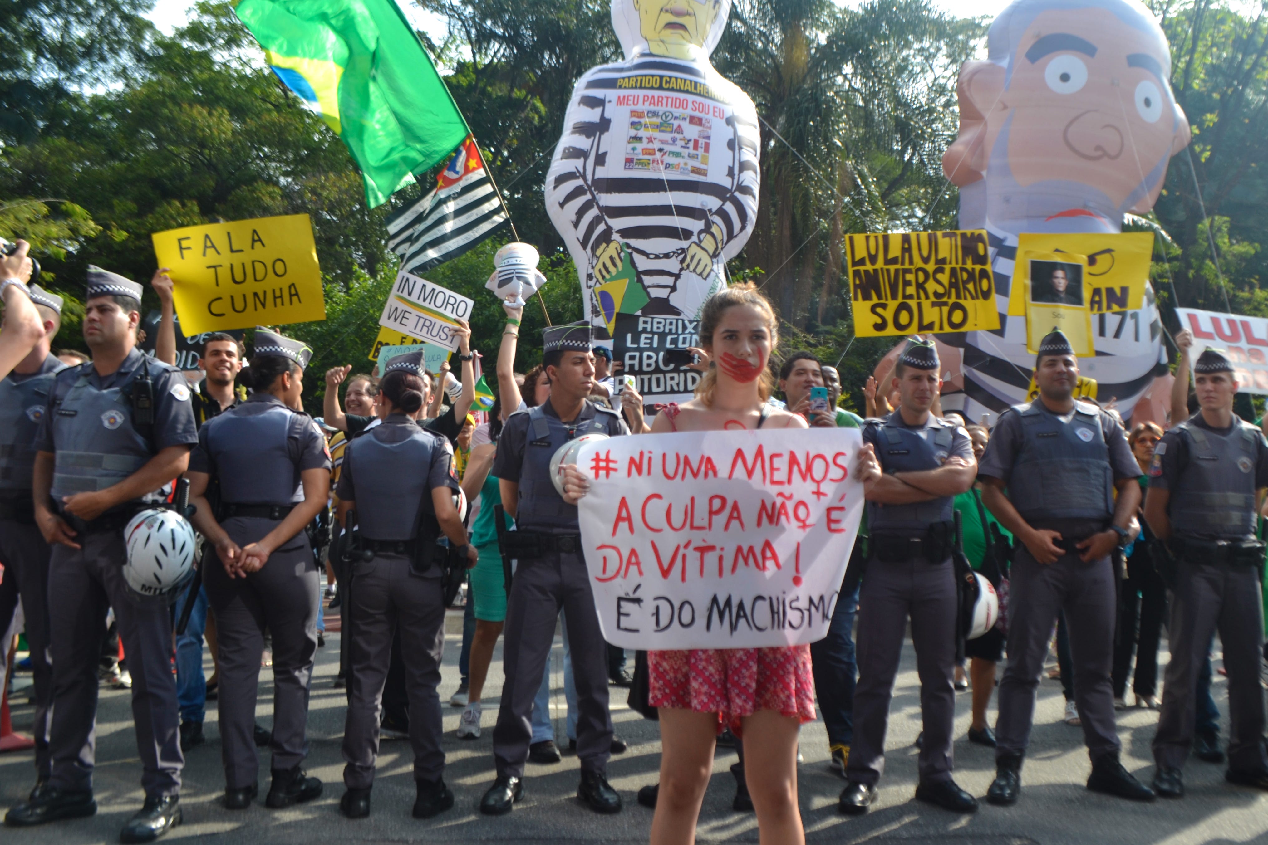 Manifestação. Manifestar significa revelar um… | by Revista Holofote ...