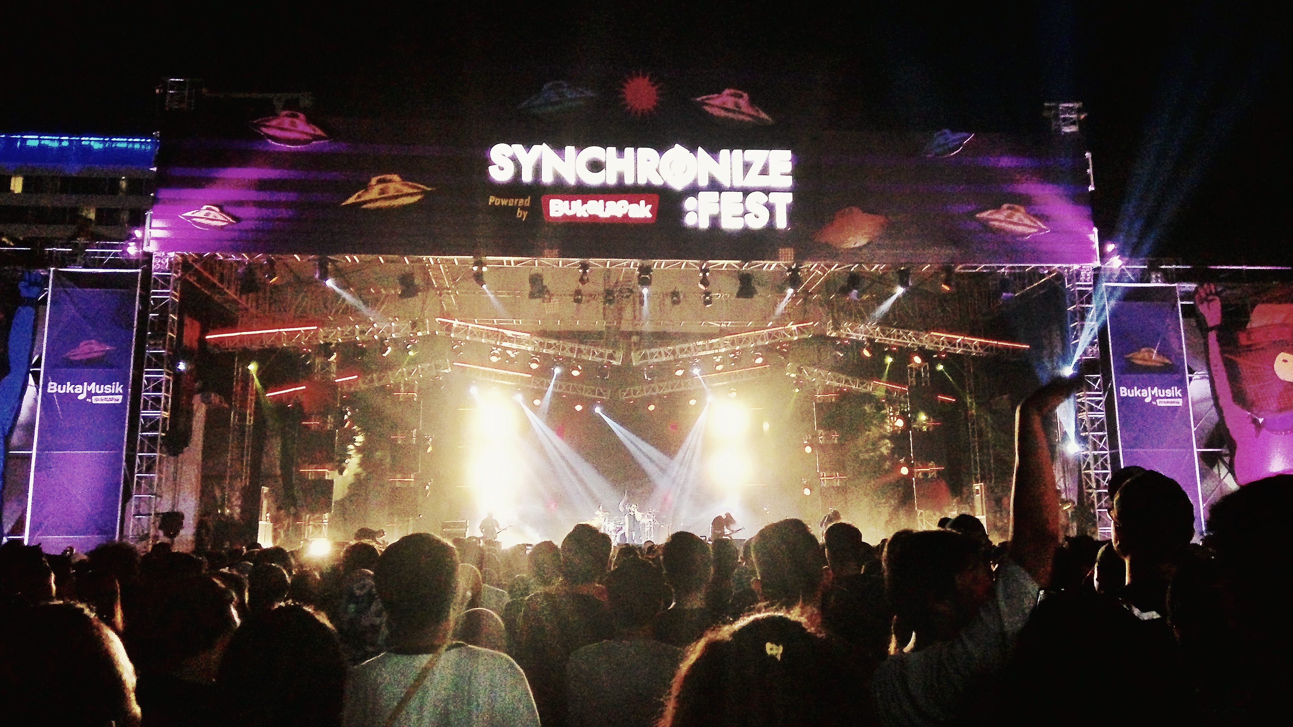 Lirik Lagu Untuk Ibu Jamrud Zafrina