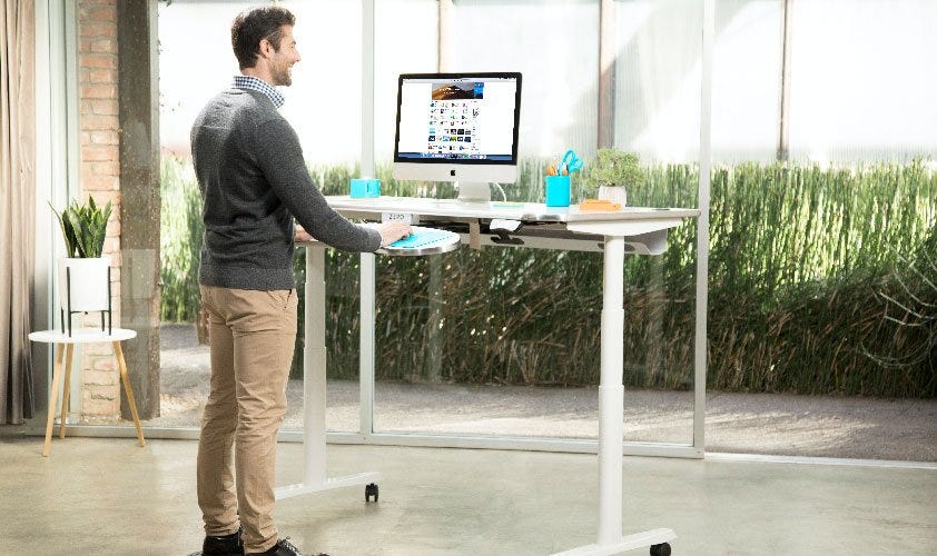5 Benefits Of Standing Desks In A Coworking Space Teameasycowork