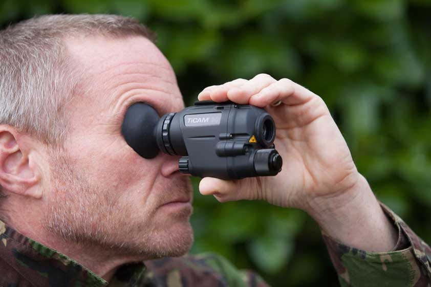 A GUIDE TO BUYING A MONOCULAR. A monocular is an optical gadget which… | by  Monocular Guide | Medium