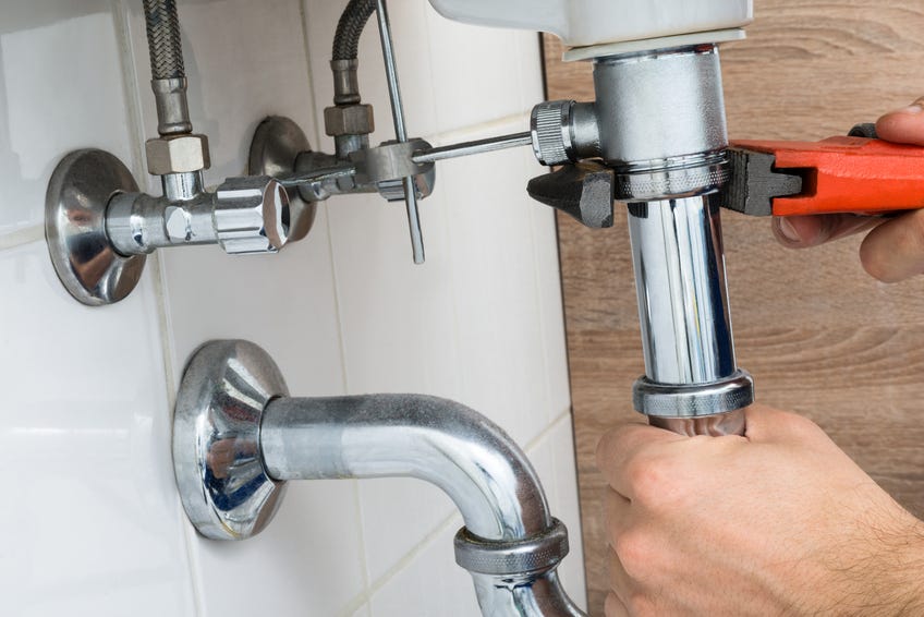 How to Hire the Right Plumber for a Perfect Plumbing Job | by Keith  Hemmings | Medium