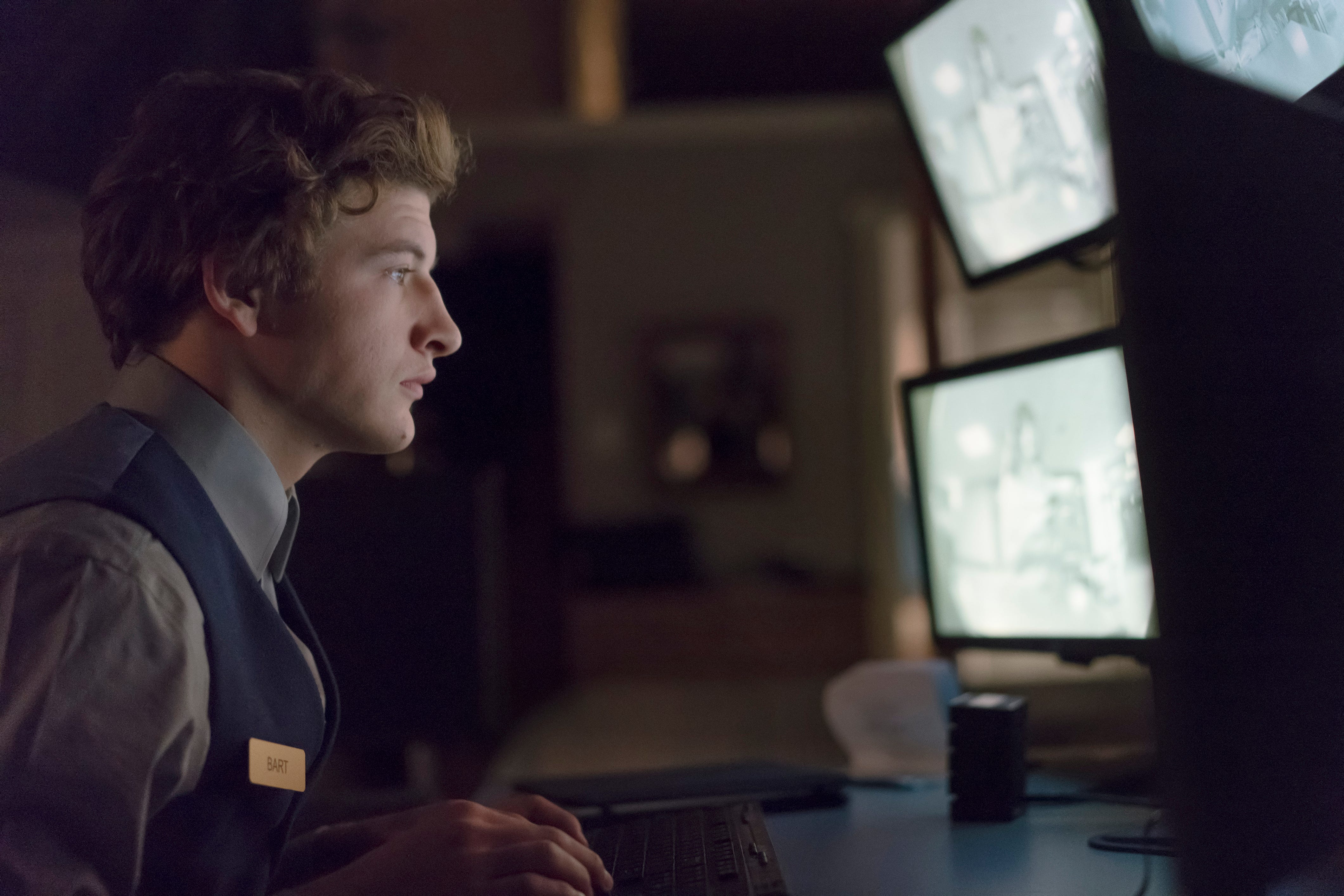 The Night Clerk Should Be Fired Cinapse