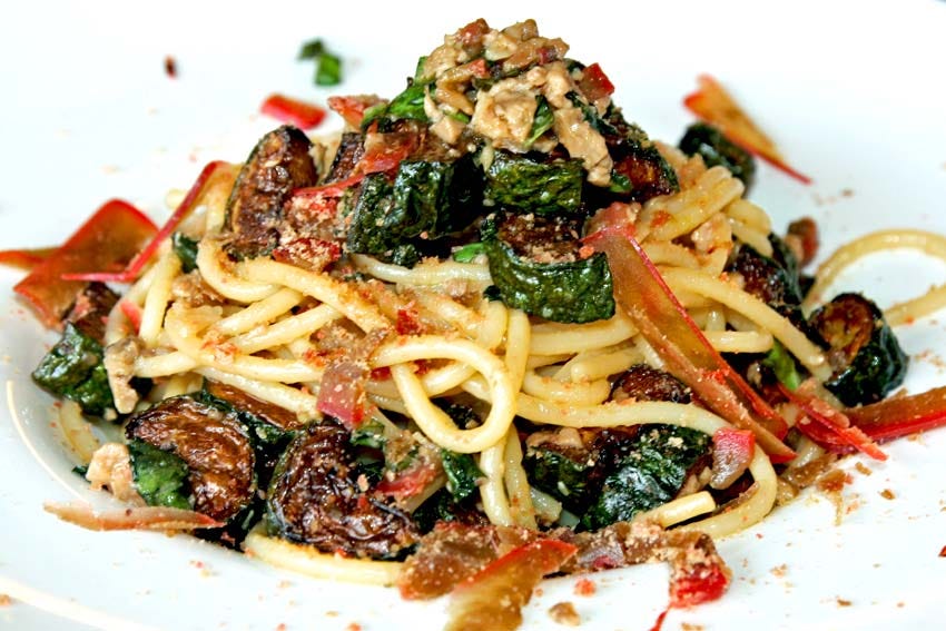 Vermicelli Di Grano Duro Al Pesto Di Zucchine Con Fegato Di