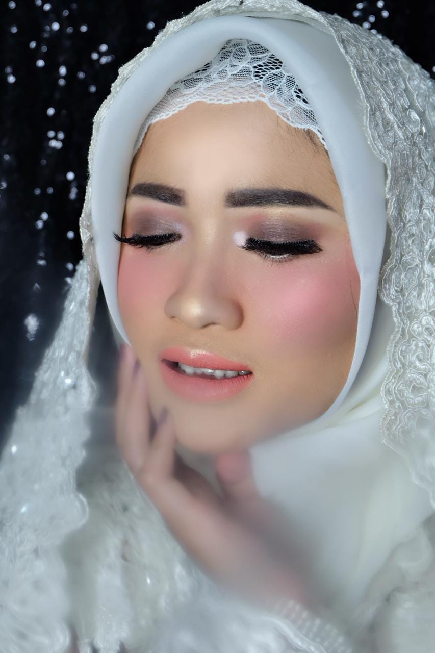 Kreasi Jilbab Pengantin Muslimah  Modern Model Hijab Terbaru