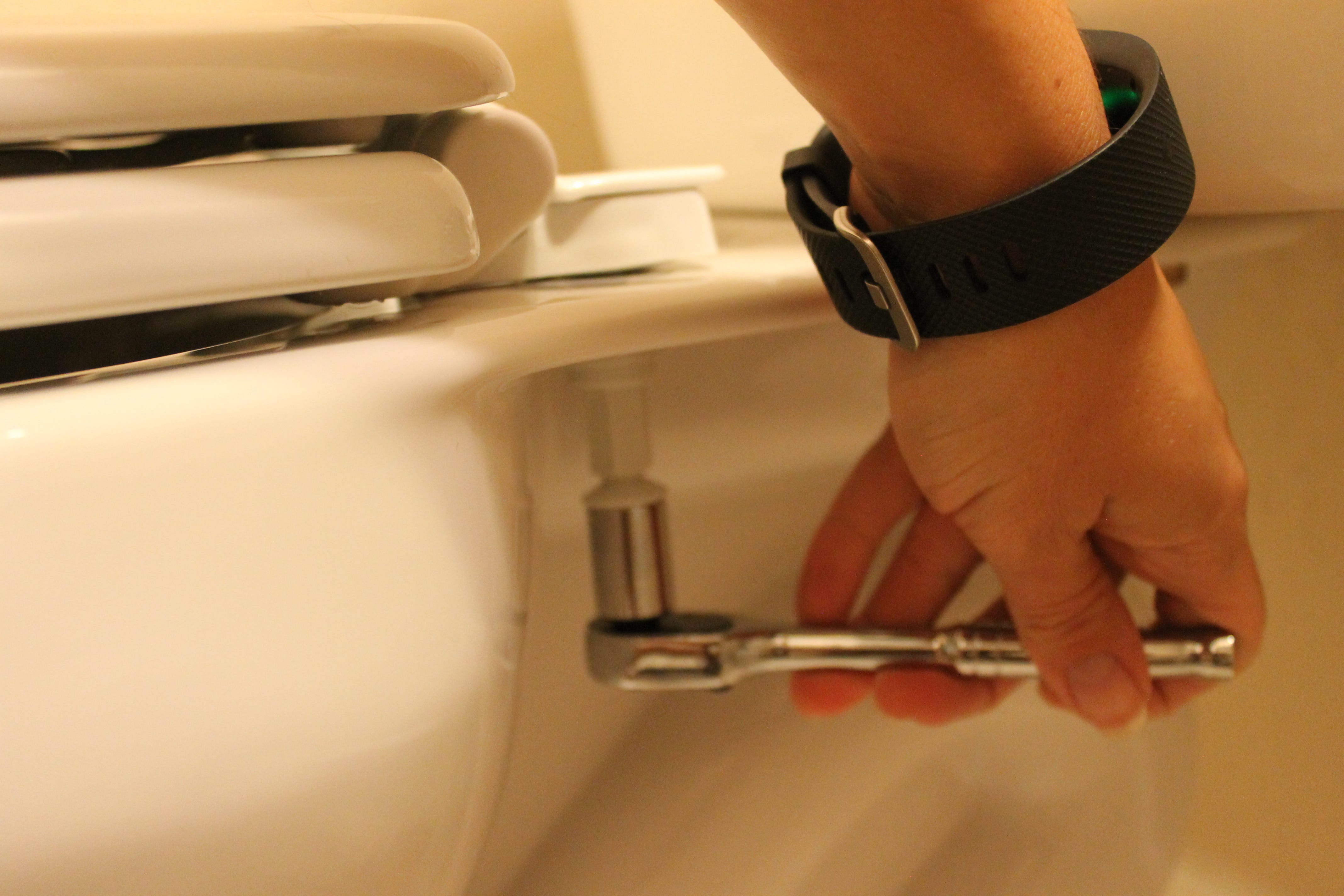 Potty Training Perfection (Installing a toddler toilet seat)