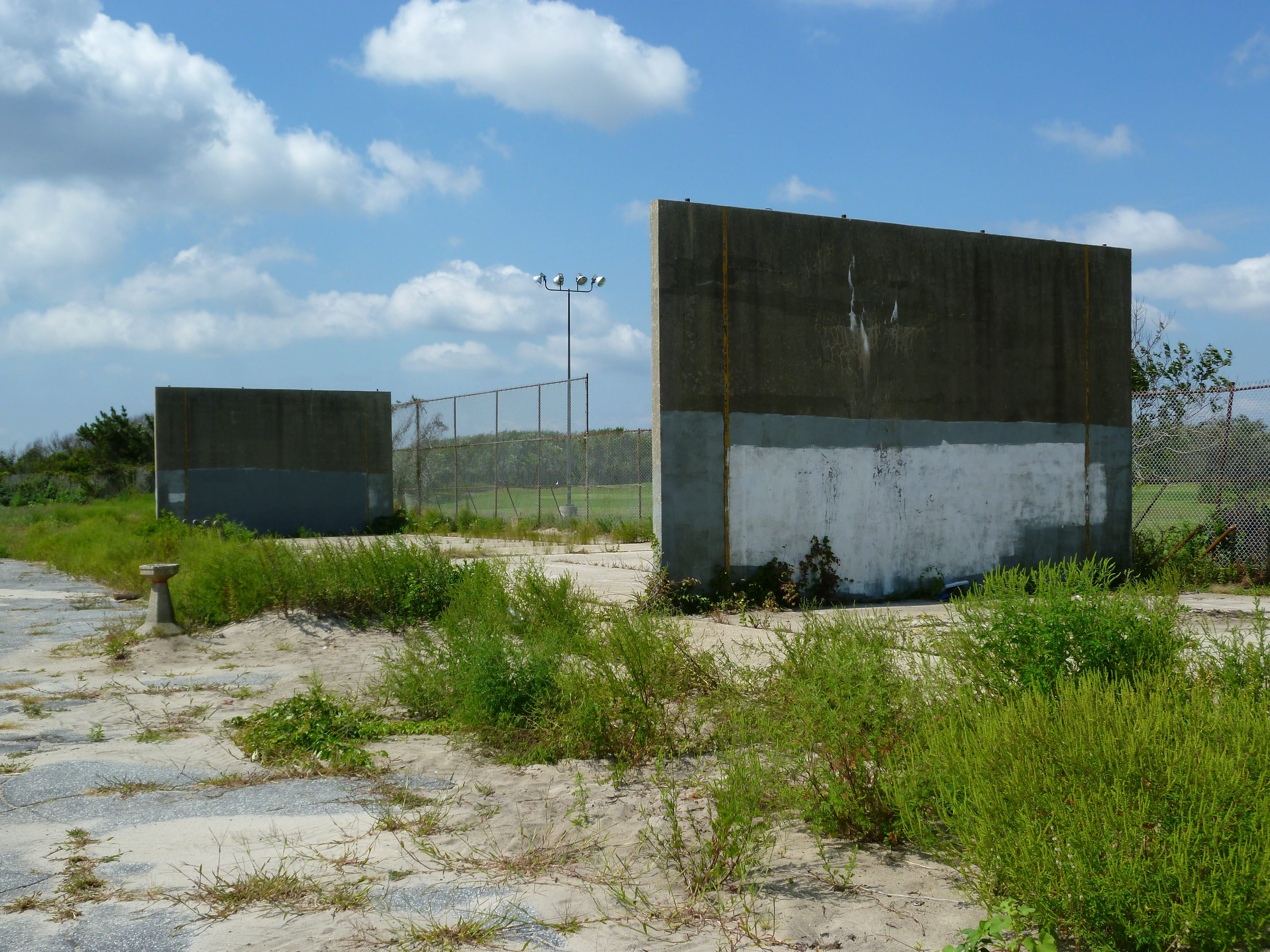 'Tennis for savages': A visual history of handball in America