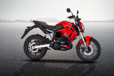 revolt rv 400 which company