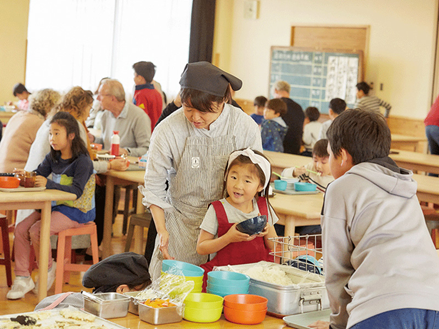 日本首個耶拿計劃學校 Jenaplan 大日向小學 魚水教育催化劑to Be Educational Catalyst Medium