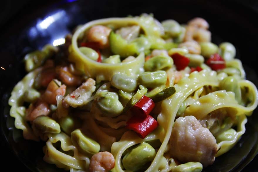 Tagliatelle Ricce Di Grano Duro Al Ragu Bianco Di Suino Nero E Fave Sott Olio Con Gamberetto Rosa Zucchine Rosmarino E Peperoncino By Angelo Benivegna Medium