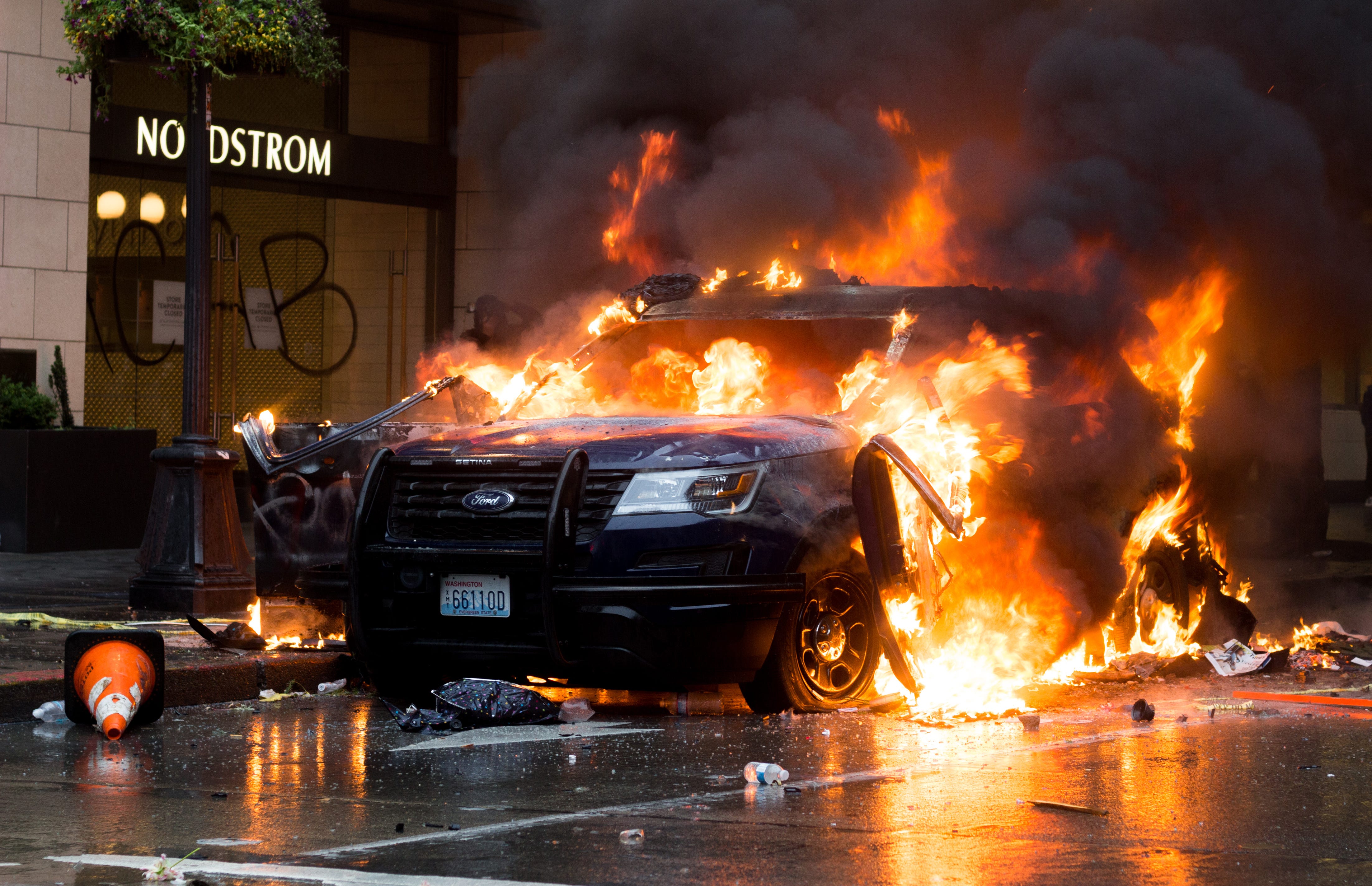 I Watched Seattle Cops Start A Riot Justin Ward Medium