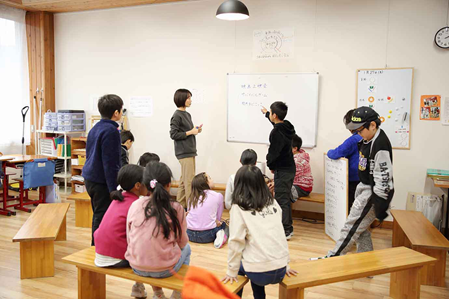 日本首個耶拿計劃學校 Jenaplan 大日向小學 魚水教育催化劑to Be Educational Catalyst Medium