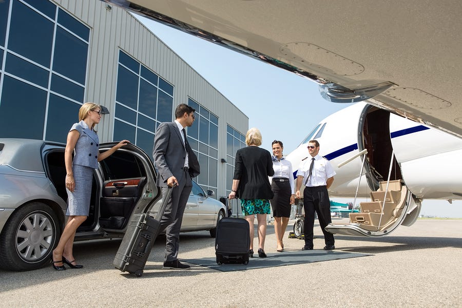 Hiring an Airport Limousine Service