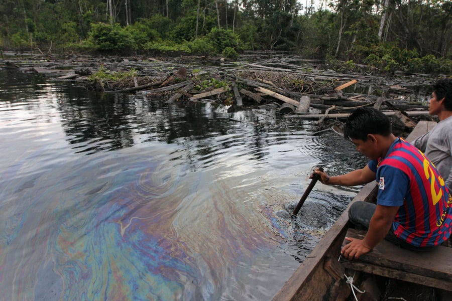 Propuestas desde las comunidades para combatir los efectos devastadores de los derrames de petróleo en la Amazonia Peruana | by Alianza Mesoamericana de Pueblos y Bosques | Medium