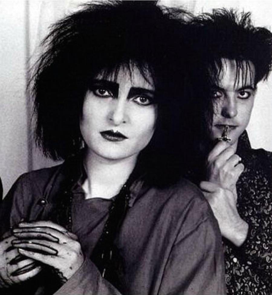 Our #WomanToday is the British artist Siouxsie Sioux, from the iconic bands...